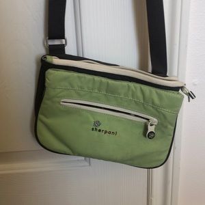 Sherpani Crossbody Zoom purse